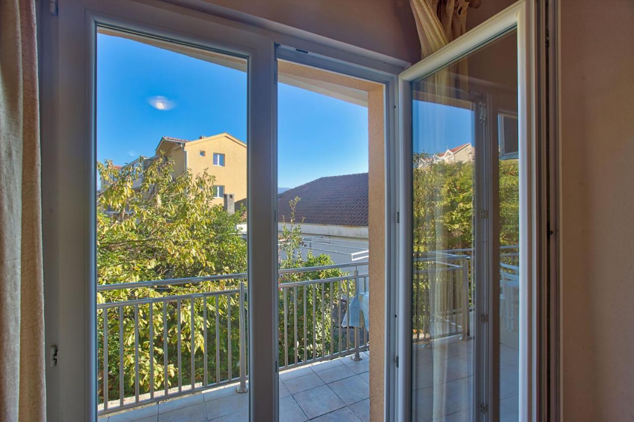Apartments Lux Milano, Savina,Herceg-Novi Herceg Novi Dış mekan fotoğraf